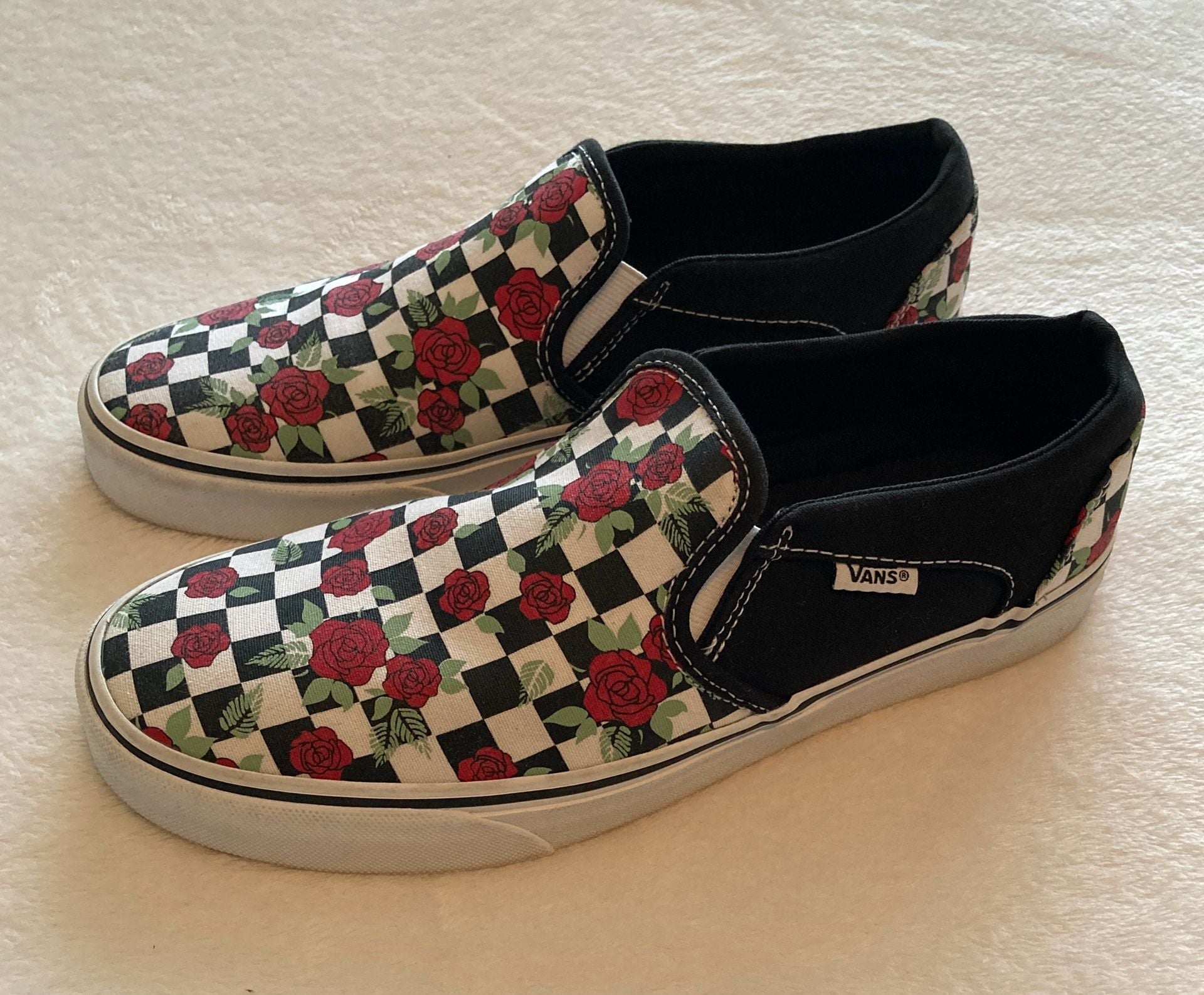Vans Asher Checkerboard Rose Slip-On Skate Shoes Women’s Size 10 9