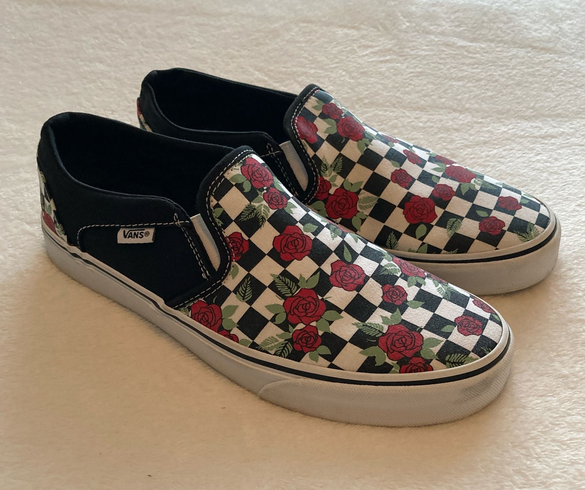 Vans Asher Checkerboard Rose Slip-On Skate Shoes Women’s Size 10 10