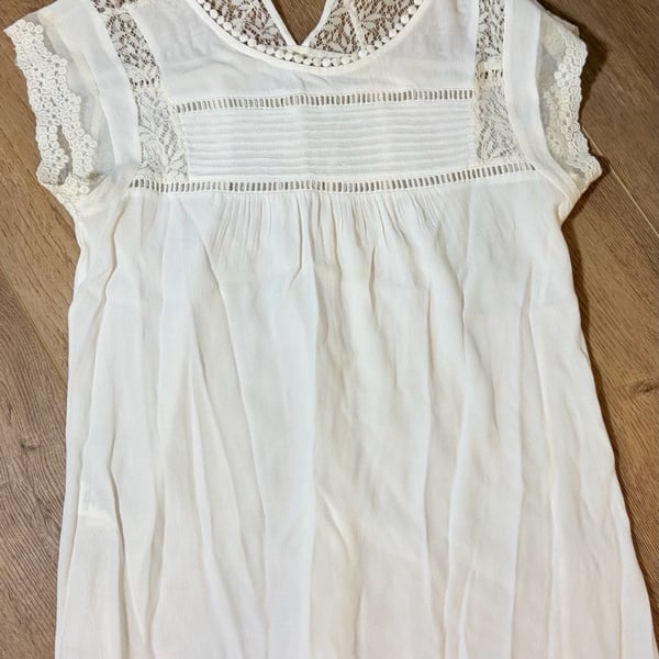 Daniel Rainn Lace Cap Sleeve Blouse Size XS White Tie Back