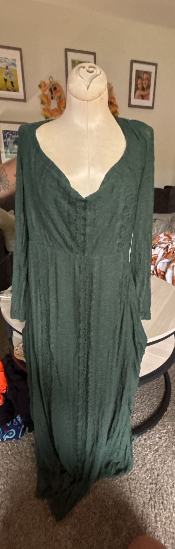 Bloomchic Green Lace Long Sleeve Dress 2