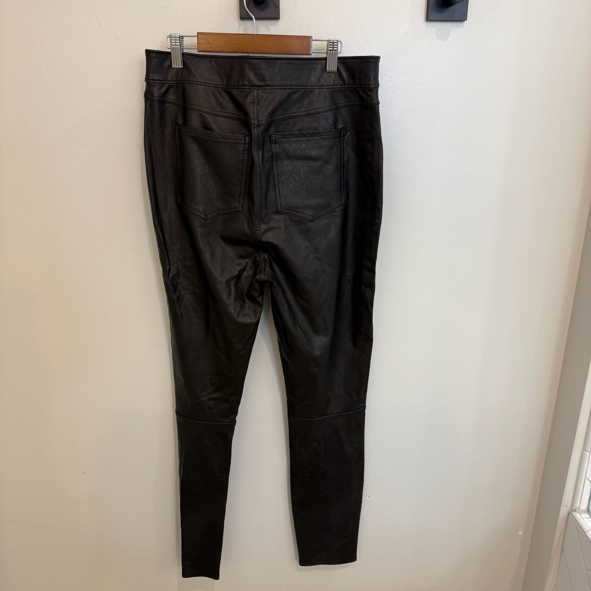 Spanx Faux Leather Skinny Pants Size L Tall Black Pull On 4