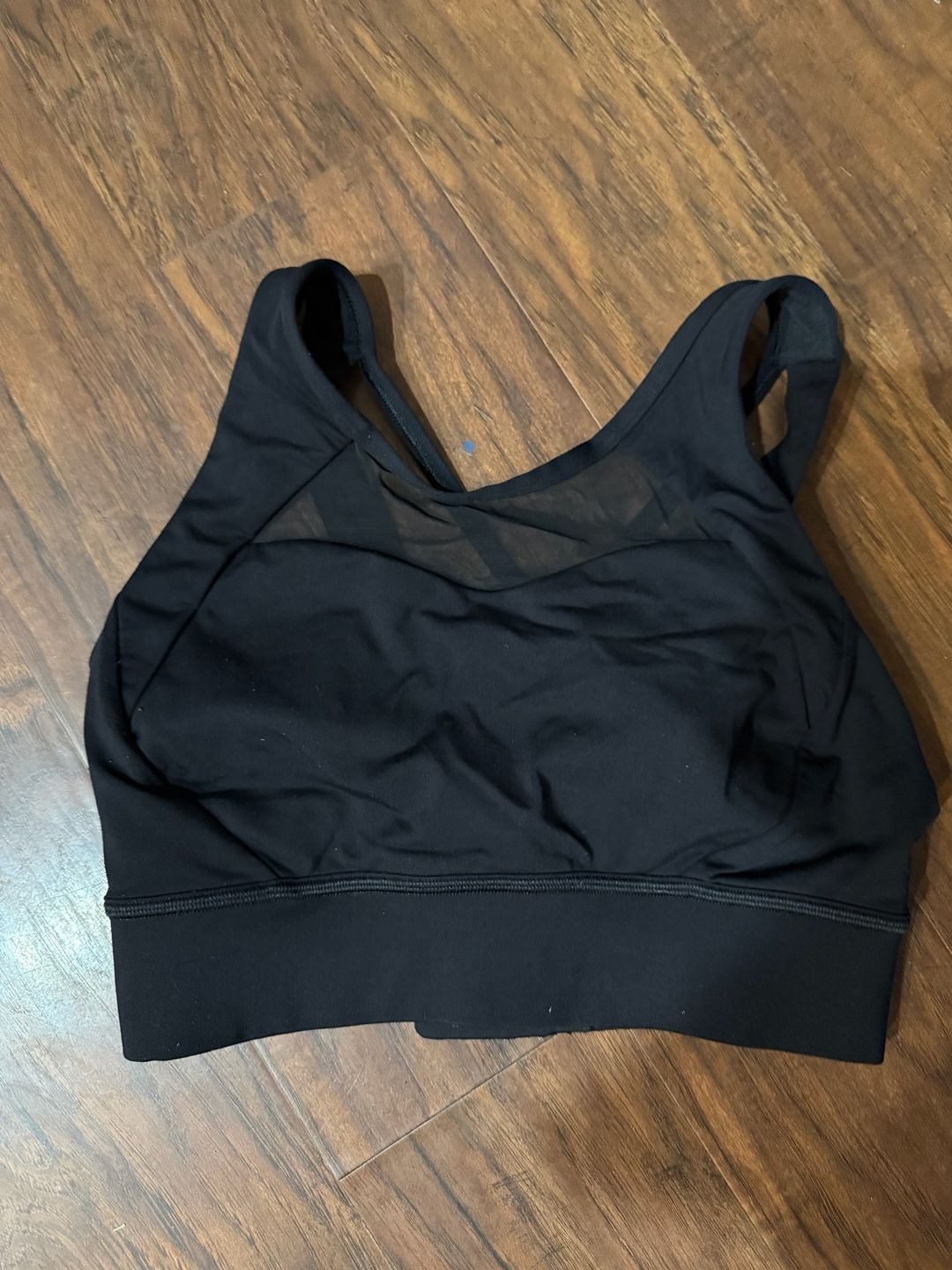 Lululemon Sports Bra Size 6 Black Mesh Panel Hook and Eye Closure 2