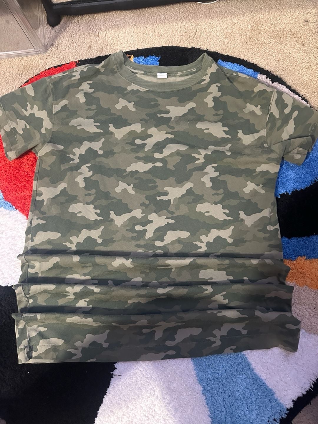 Vintage y2k streetwear Old Navy Camouflage T-Shirt Size M Green Camo tee 2