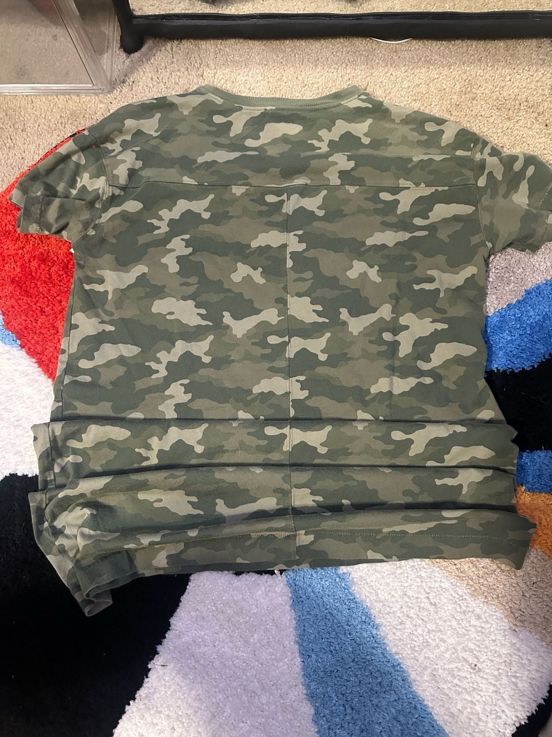 Vintage y2k streetwear Old Navy Camouflage T-Shirt Size M Green Camo tee 4