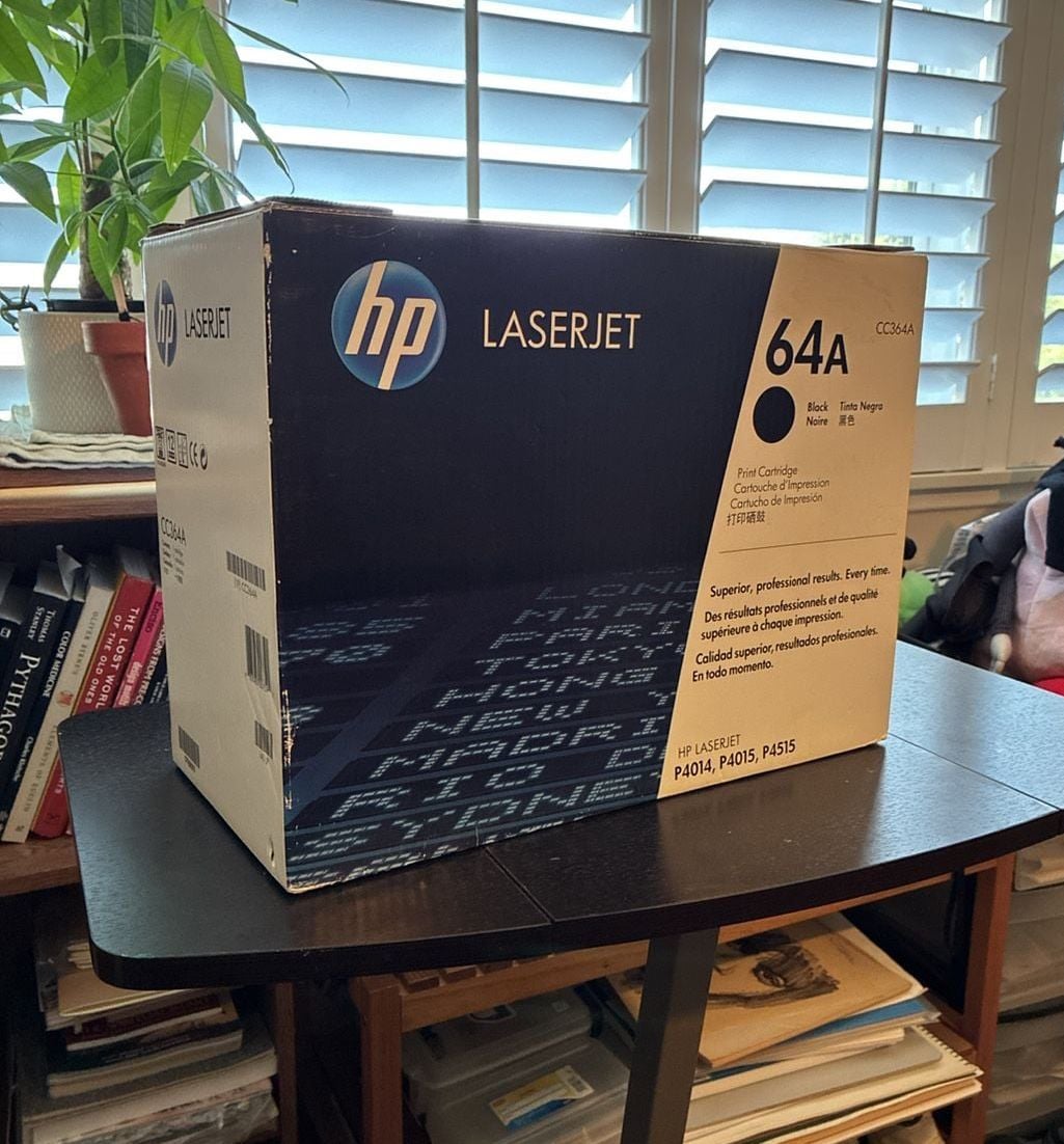 HP LaserJet 64A Black Print Cartridge CC364A 1
