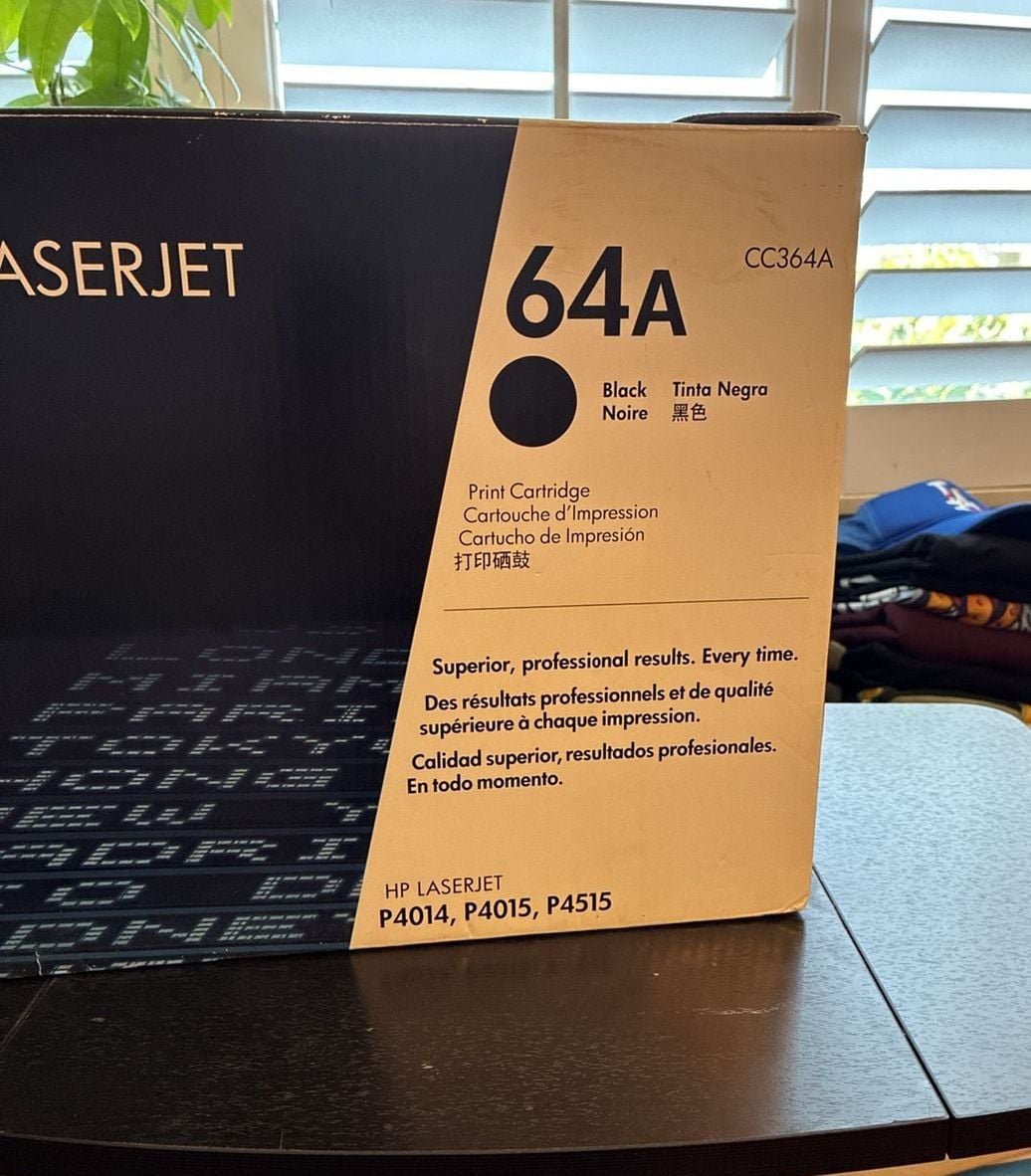 HP LaserJet 64A Black Print Cartridge CC364A 2