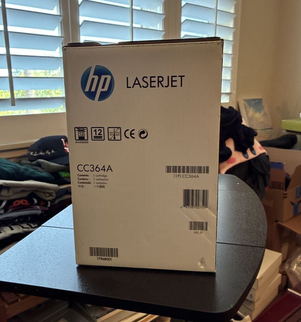 HP LaserJet 64A Black Print Cartridge CC364A 3