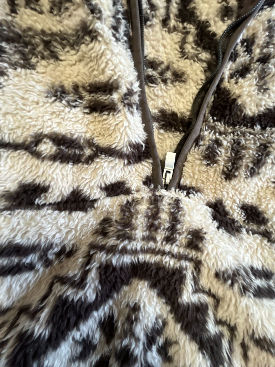 Ariat REAL Berber Pullover Hoodie Size L Aztec Fleece Brown 4
