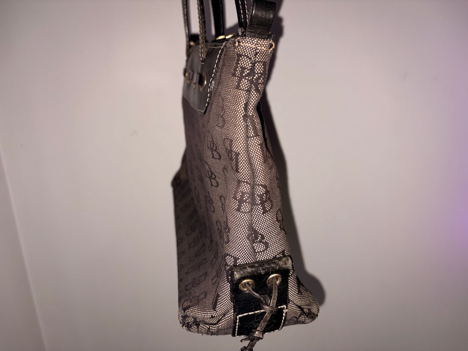 Dooney & Bourke Monogram Signature Tassel Tote Handbag Black Gray 4