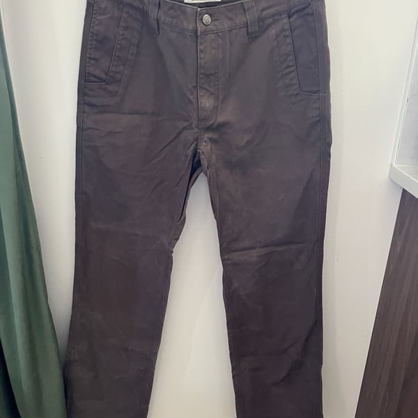 Mountain Khakis Pants Size 33x30 Brown Slim Fit Workwear