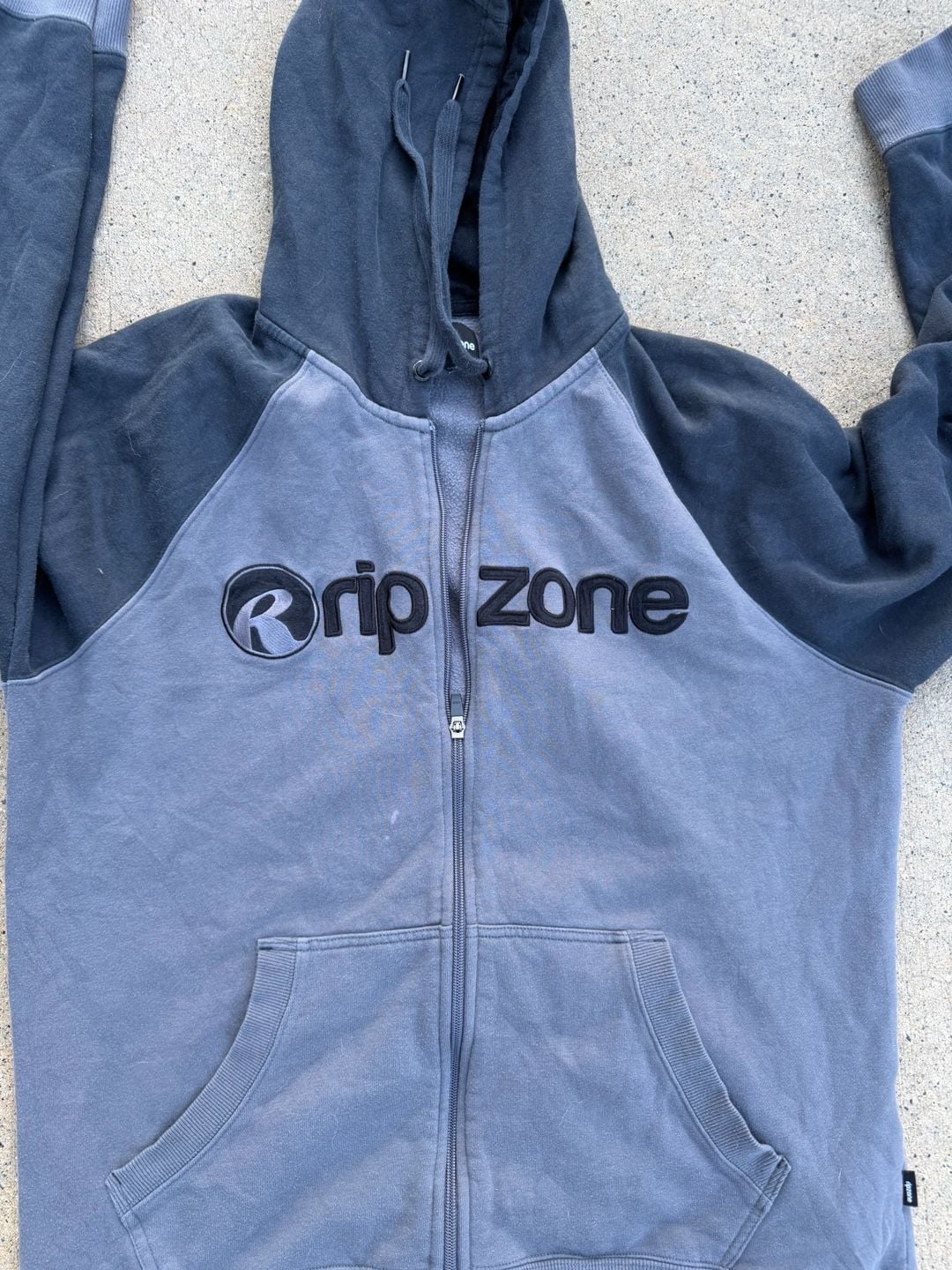 Ripzone Zip Up Hoodie Gray Black 4