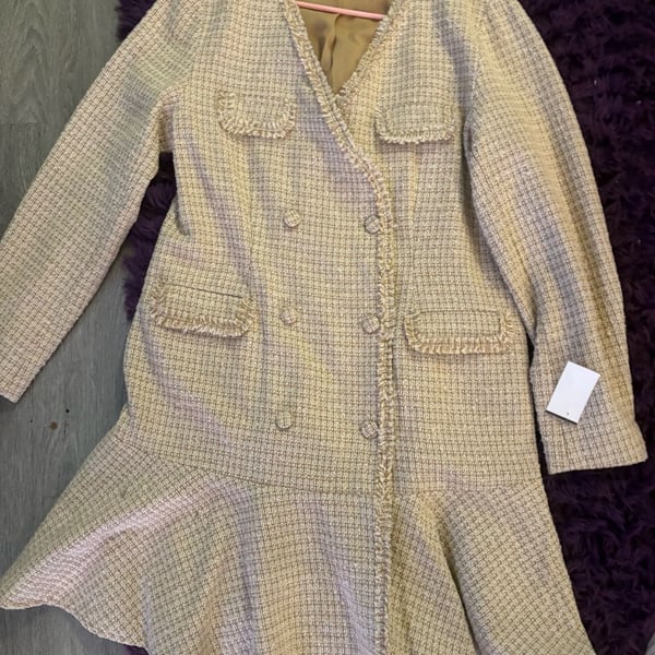 Nicole Miller New York Tweed Dress Size 14 Double Breasted Beige Flounce Hem