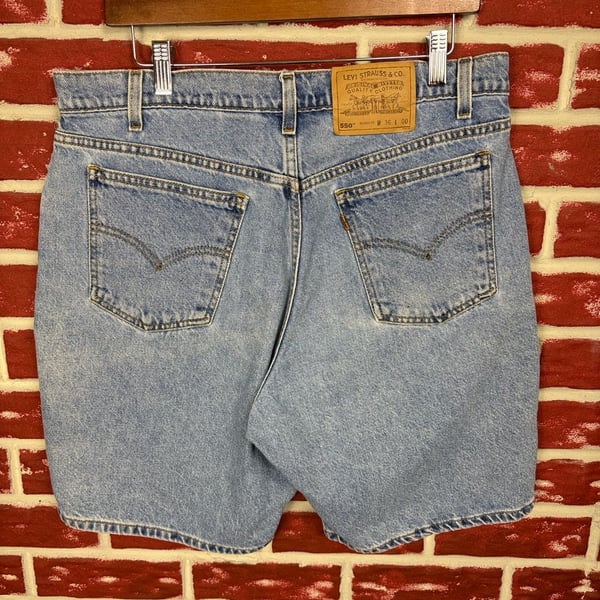 Levi's 550 Relaxed Fit Denim Shorts Size 36 Blue orange tab Jorts 1996