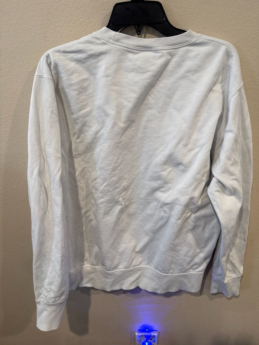 Uniqlo x Kaws x Peanuts Snoopy Sweatshirt Size L White 6