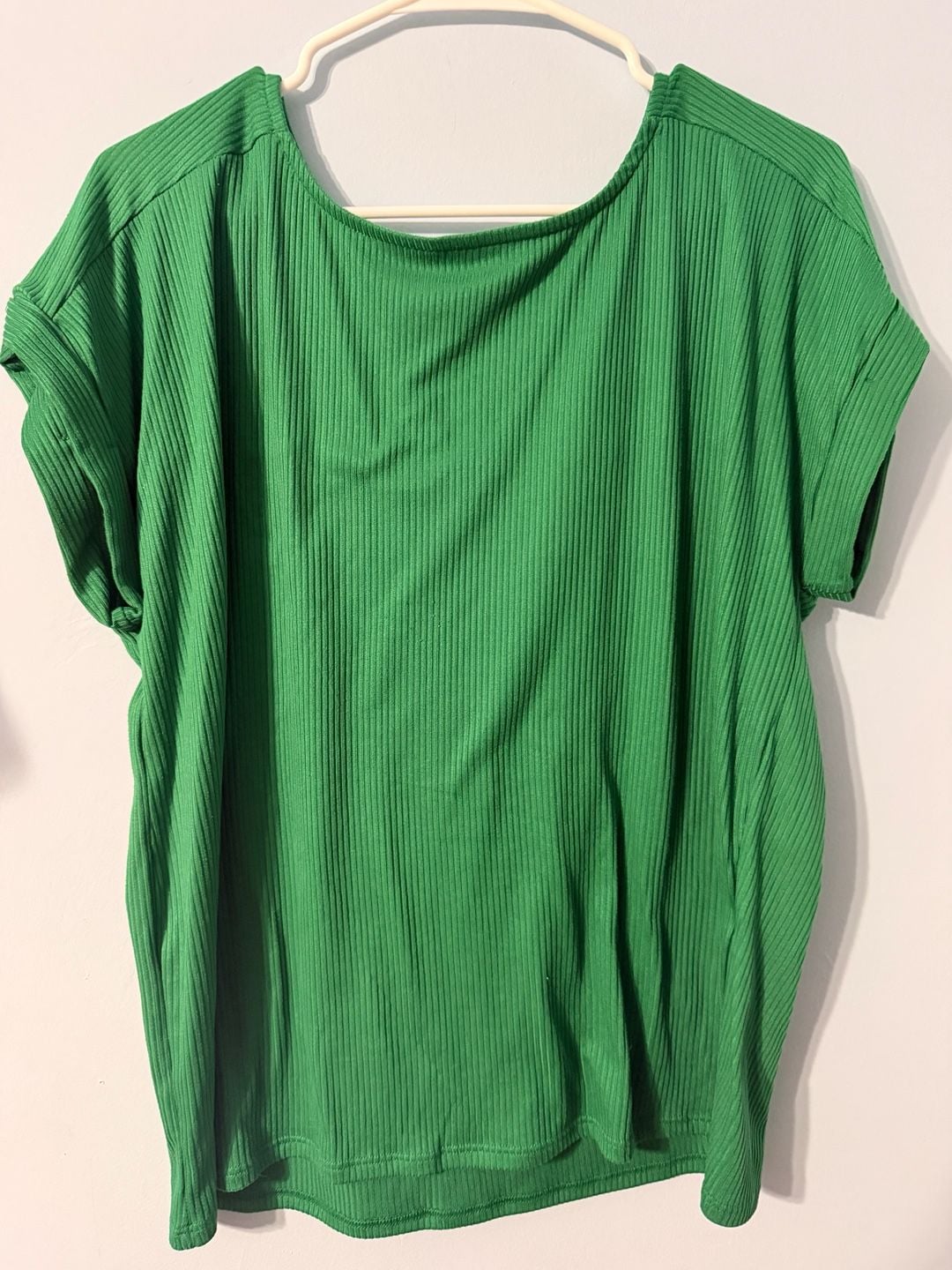 Set The Stage Top Size XL Green Ribbed Button Back Cap Sleeve 2
