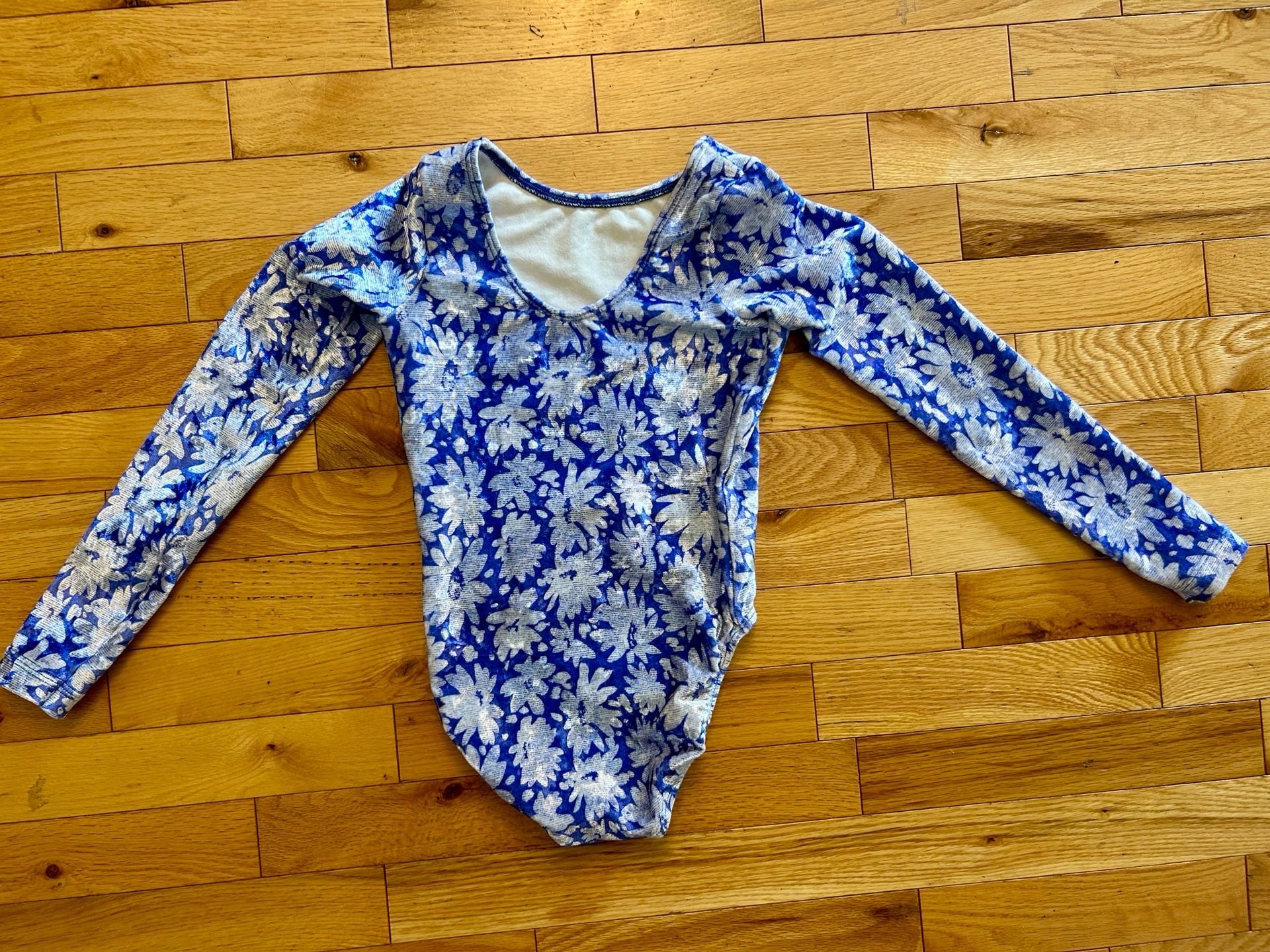 GK Elite Long Sleeve Gymnastics Leotard Large Blue White Floral 4