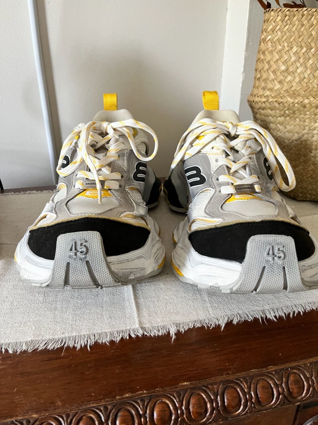 Balenciaga Cargo Sneakers in grey and yellow 4