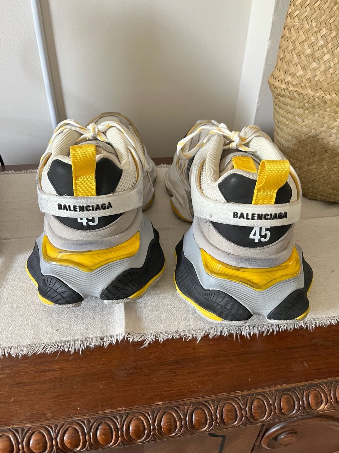 Balenciaga Cargo Sneakers in grey and yellow 6