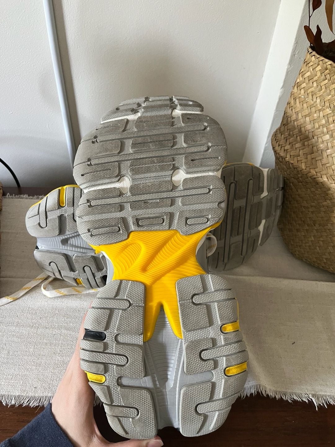 Balenciaga Cargo Sneakers in grey and yellow 11