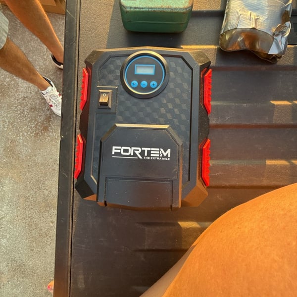 Fortem Digital Tire Inflator Portable Air Compressor