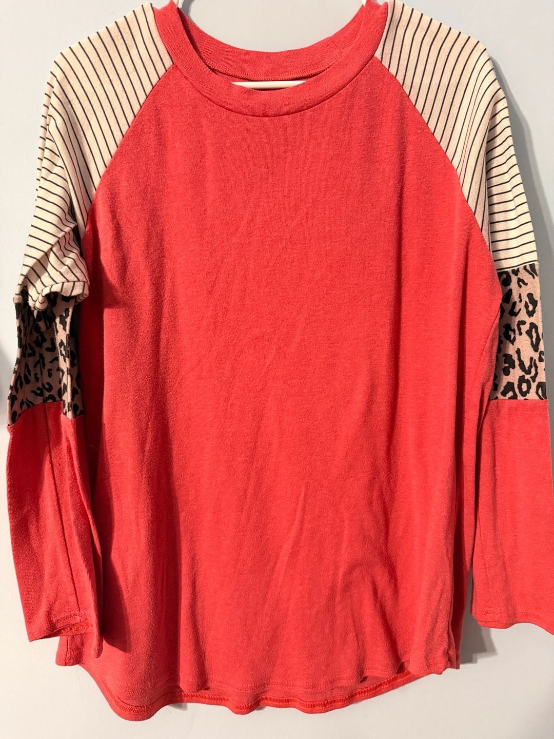 Umgee Colorblock Stripe Long Sleeve Top Coral Leopard Size S 2