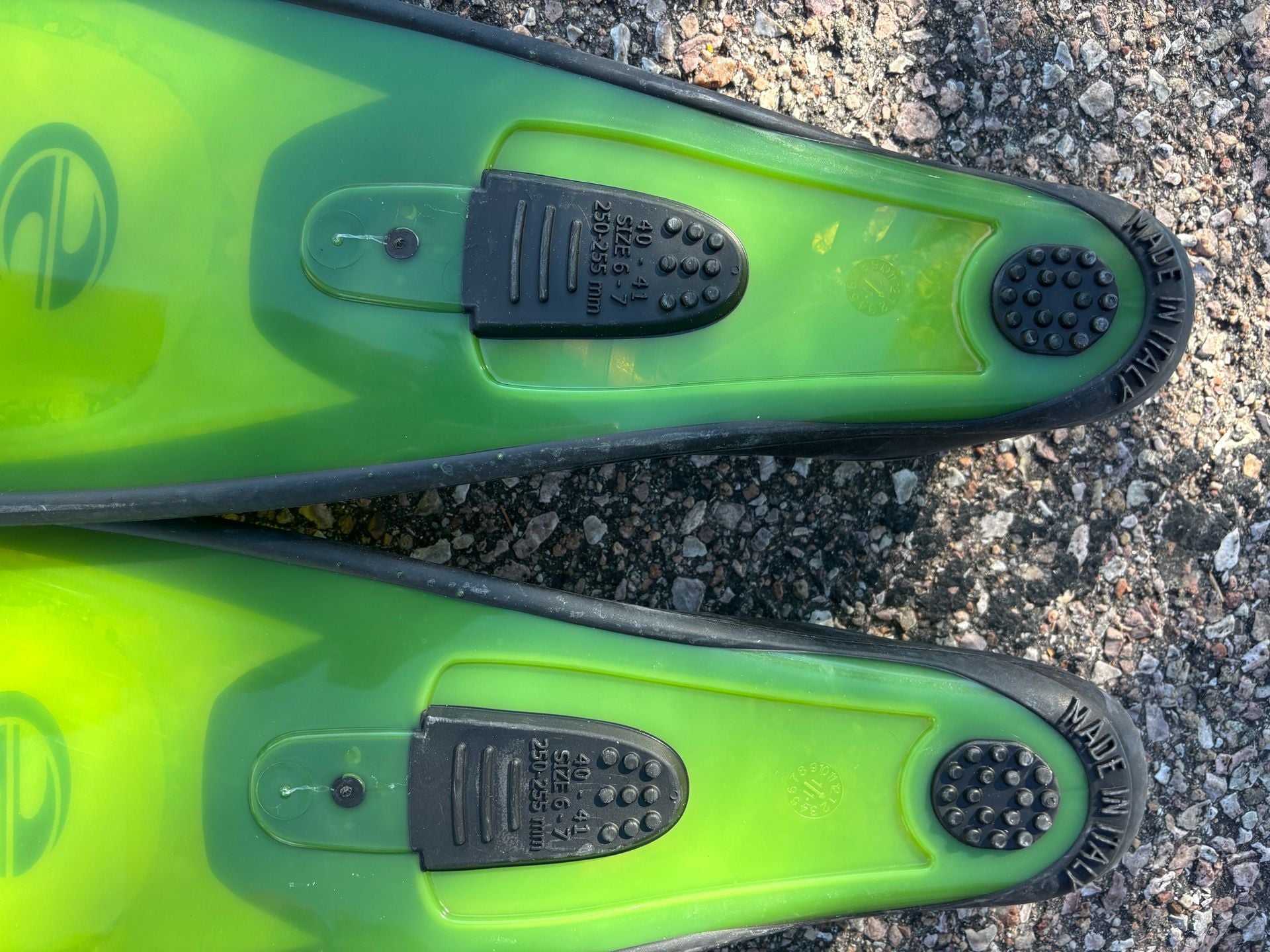 Deep See Swim Fins Size 6-7 Green Black Scuba Flippers 5