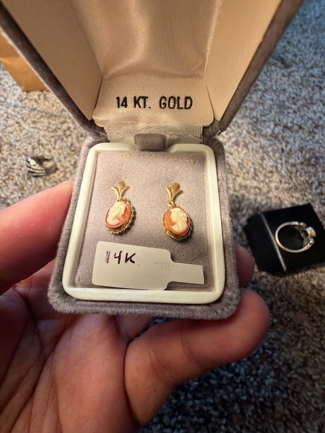 14K Yellow Gold Carved Shell Cameo Dangle Earrings 1