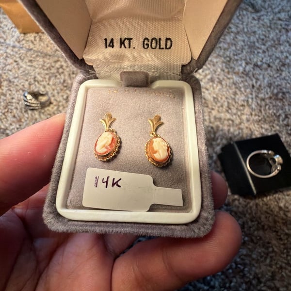 14K Yellow Gold Carved Shell Cameo Dangle Earrings