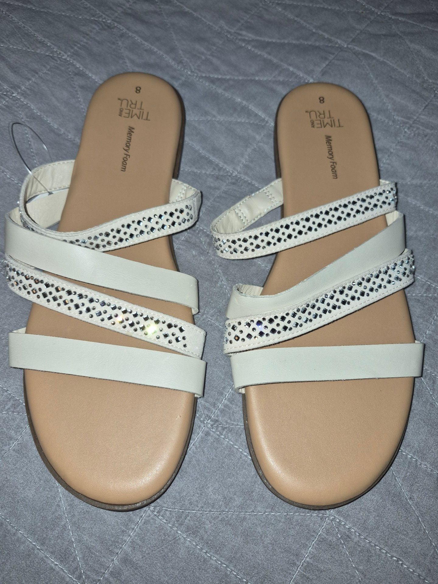 Time and Tru Asymmetric Strappy Sandals Size 8 White Rhinestone 2