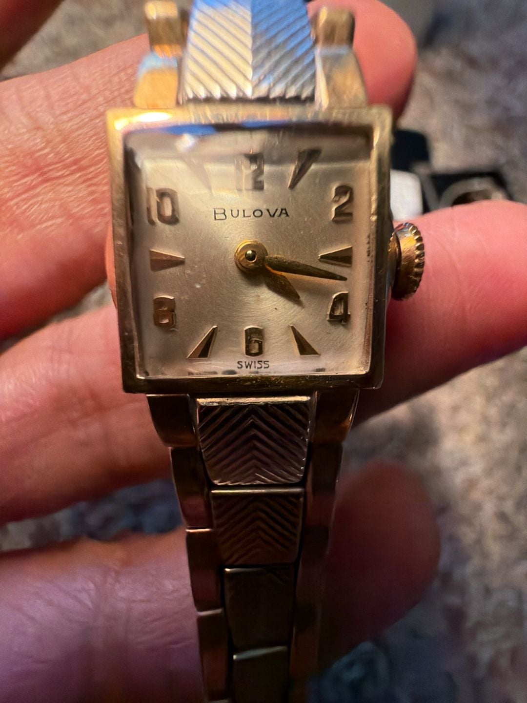 Bulova Vintage Ladies Mechanical Wrist Watch 10K RGP Gold Filled 3