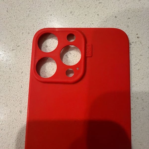 Süti iPhone PhoneBack Red Minimalist Case