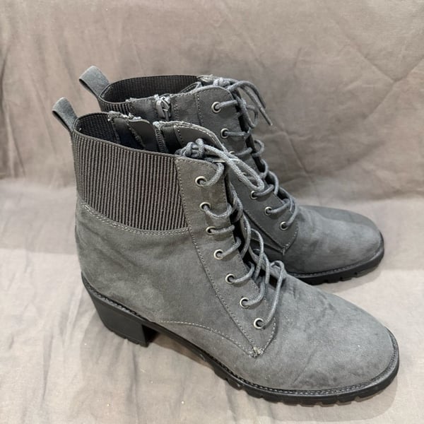 Market & Spruce Halyn Block Heel Lace-Up Ankle Bootie Dark Grey