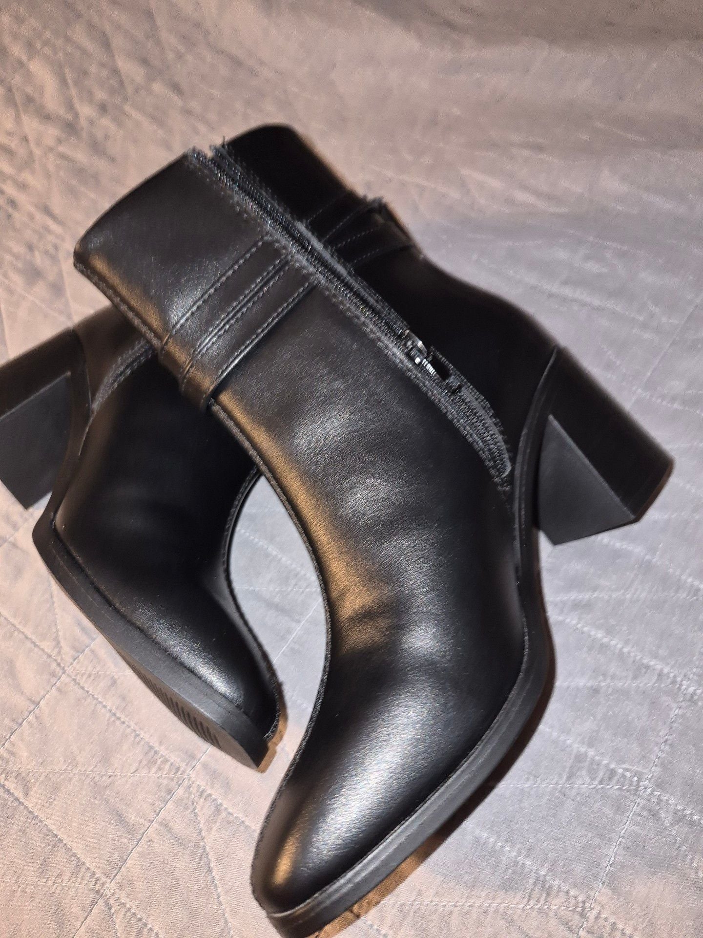 Soda Ankle Boots Size 7 Black Block Heel Buckle Strap 6