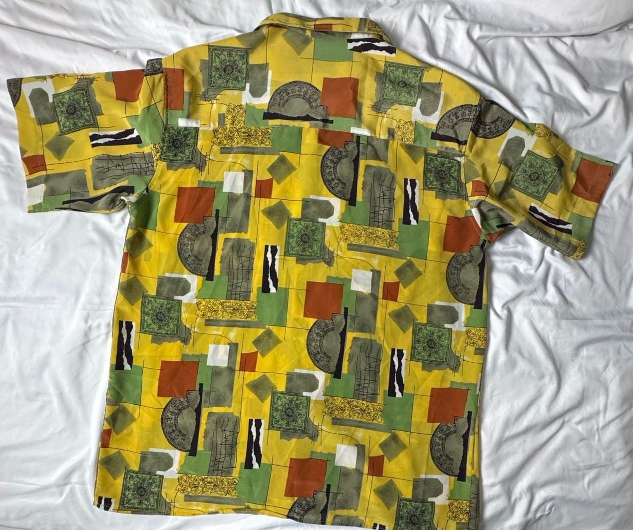 Goouch Vintage Abstract Button Up Shirt Size L Yellow Multi 4