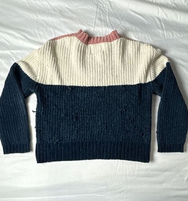 Snails & Cinnamon Sweater Size M Colorblock Chenille Pullover 9