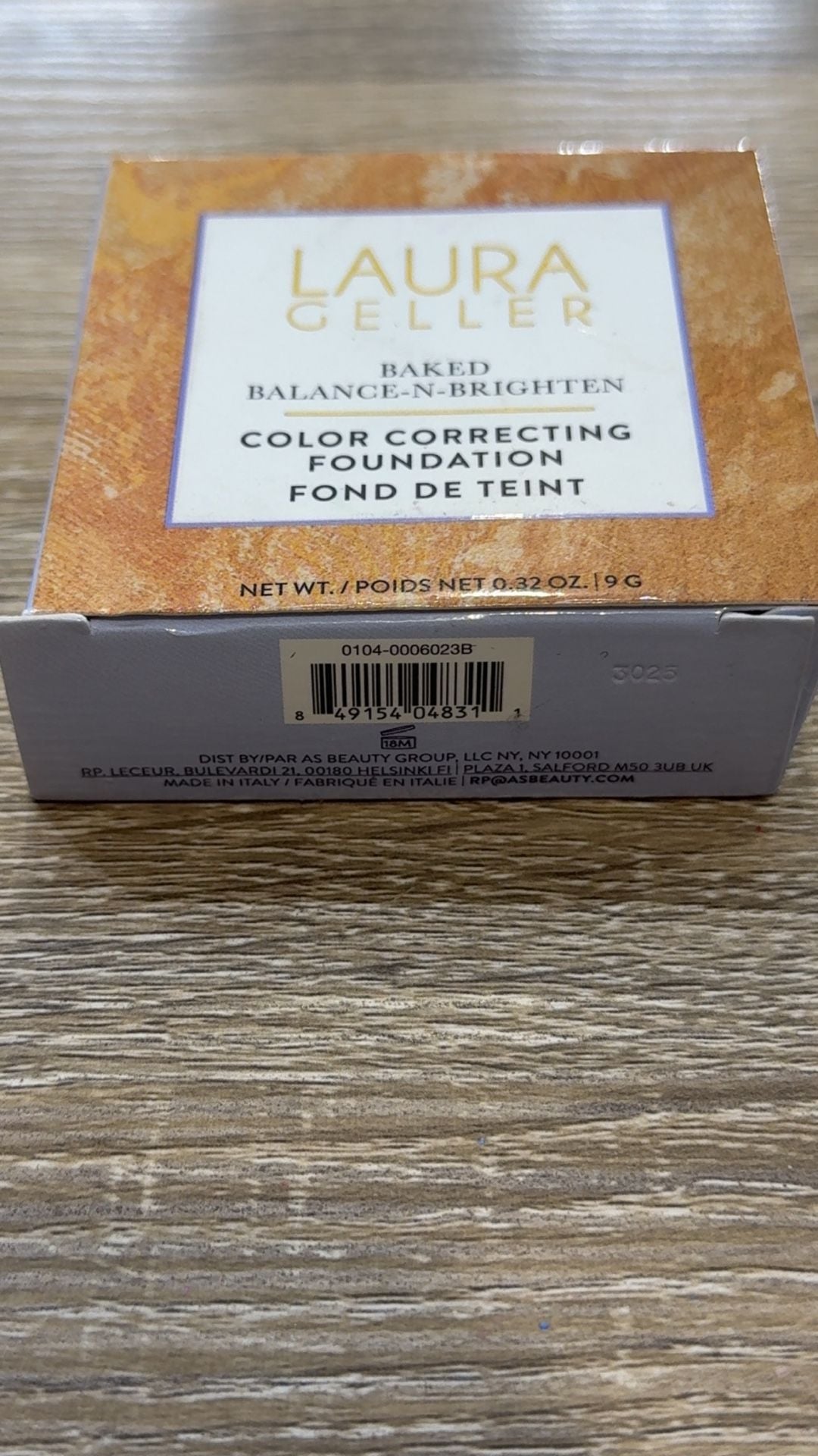 Laura Geller Baked Balance-N-Brighten Foundation LIGHT 9g .32oz NIB 3