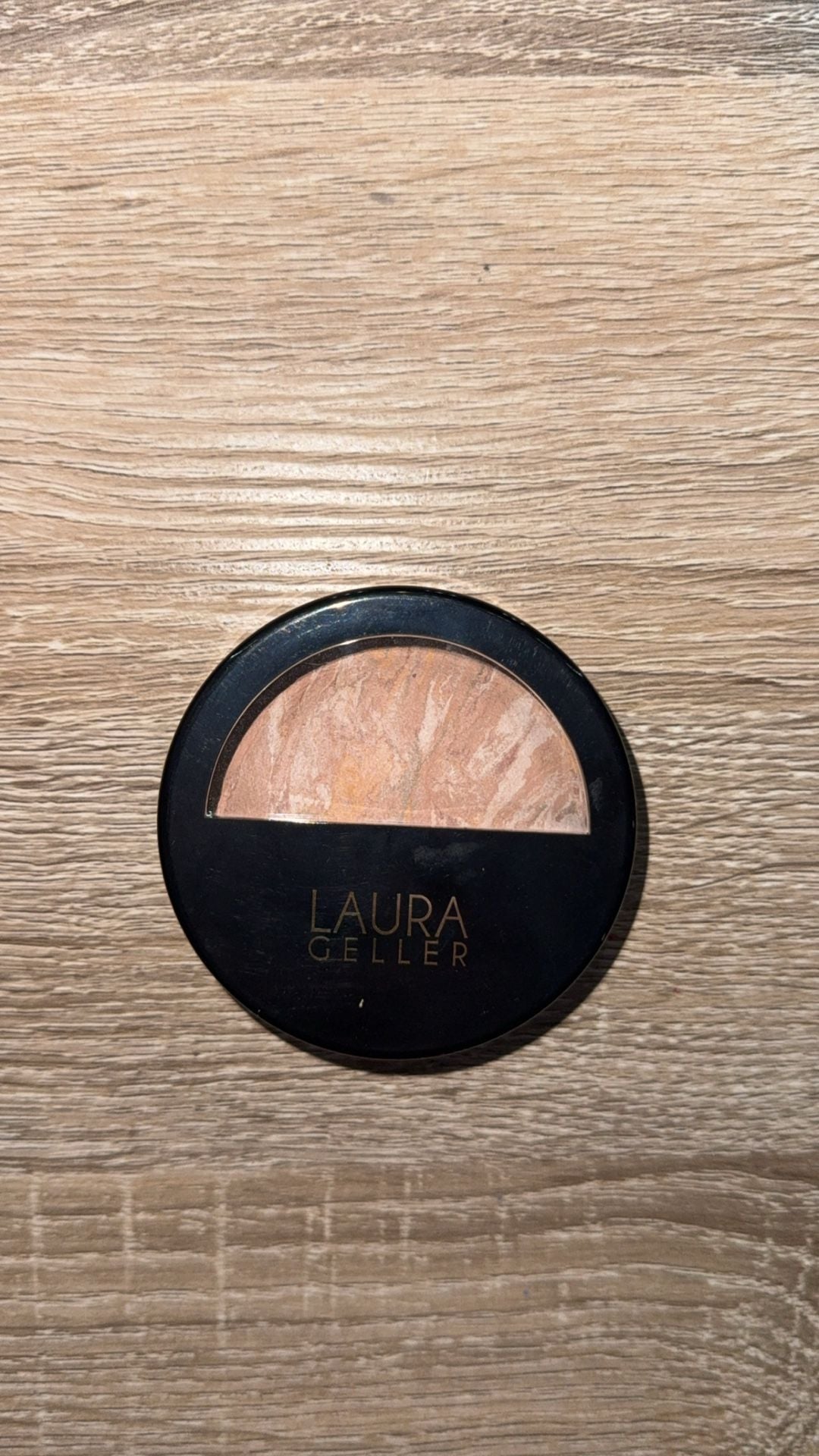 Laura Geller Baked Balance-N-Brighten Foundation LIGHT 9g .32oz NIB 5