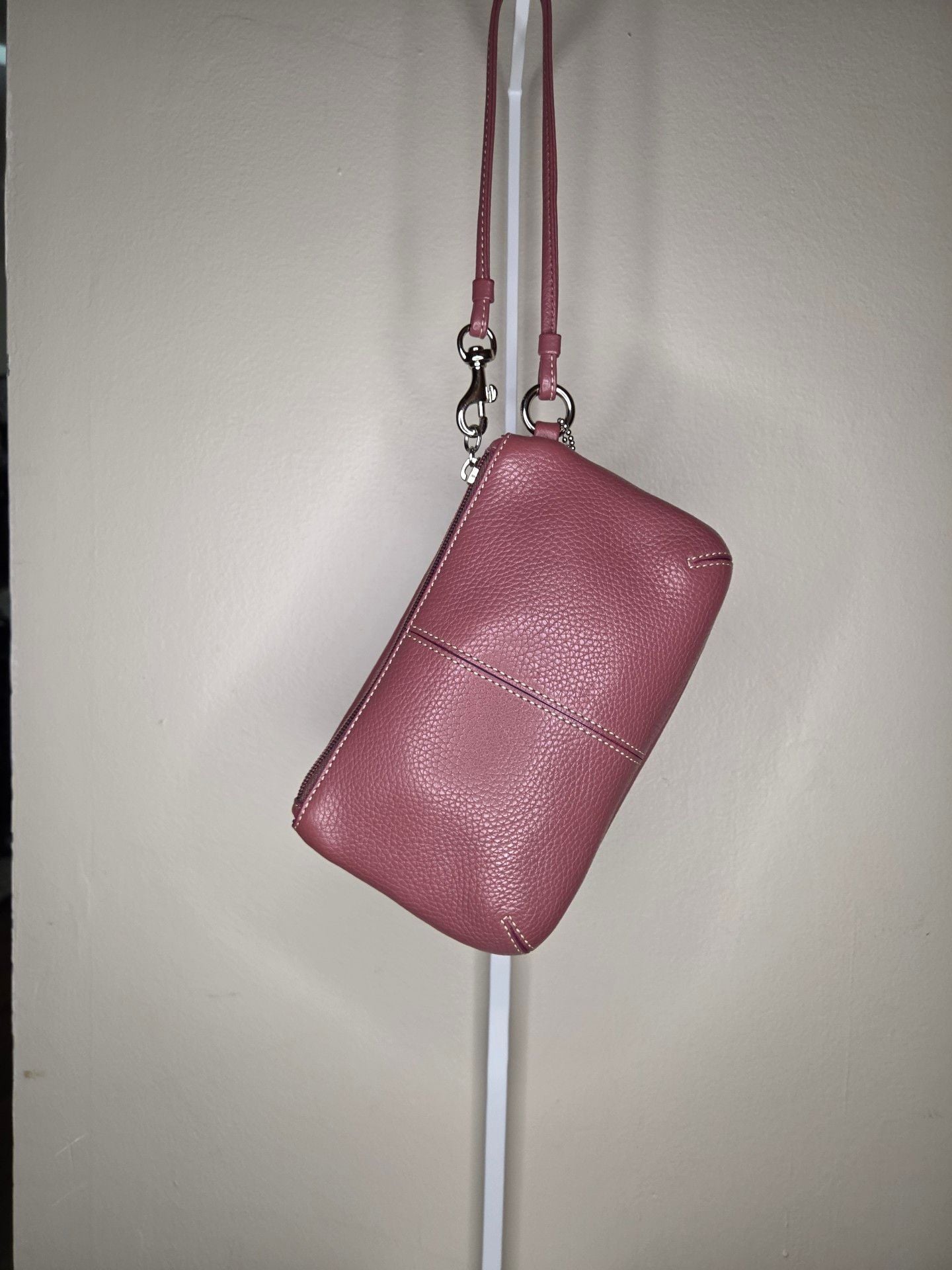 Coach Legacy Flap Wristlet Clutch Pink 4