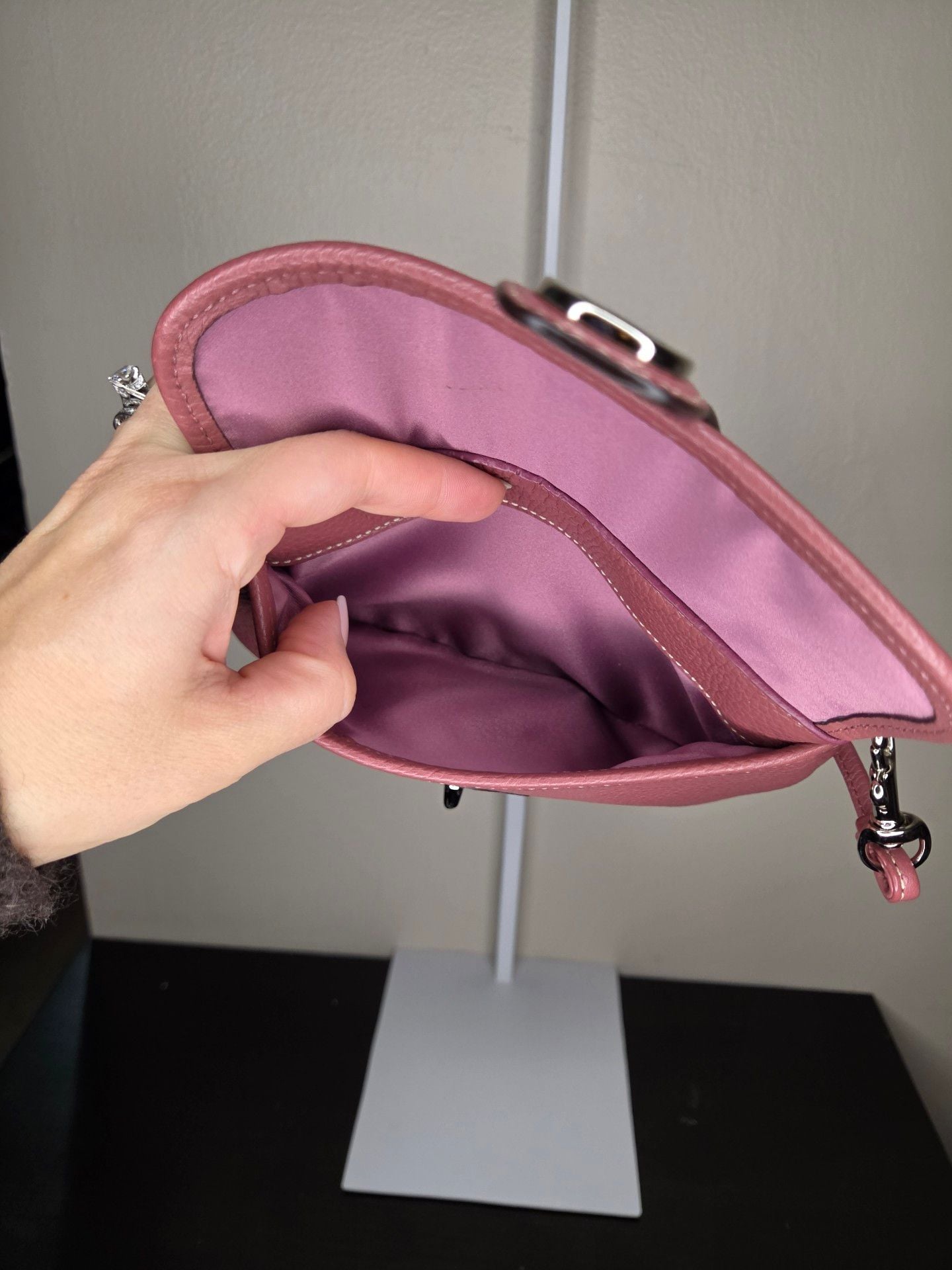 Coach Legacy Flap Wristlet Clutch Pink 5