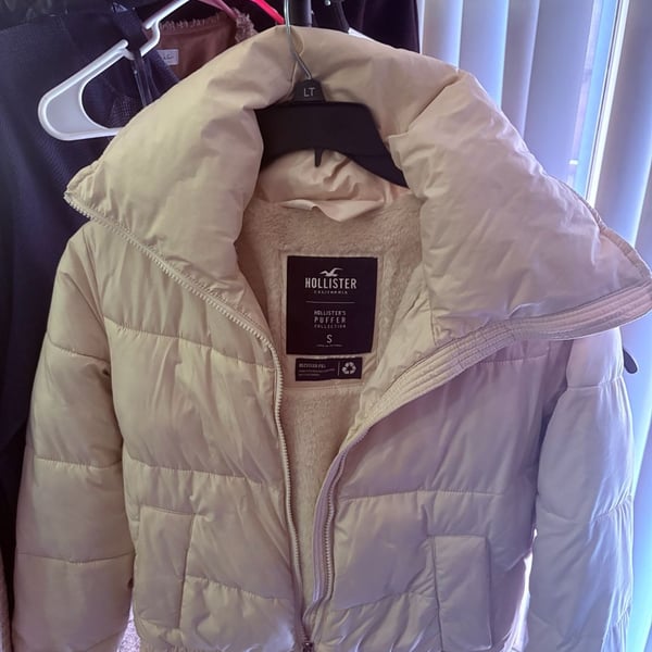Hollister Puffer Jacket Size White Fleece Lined Collared