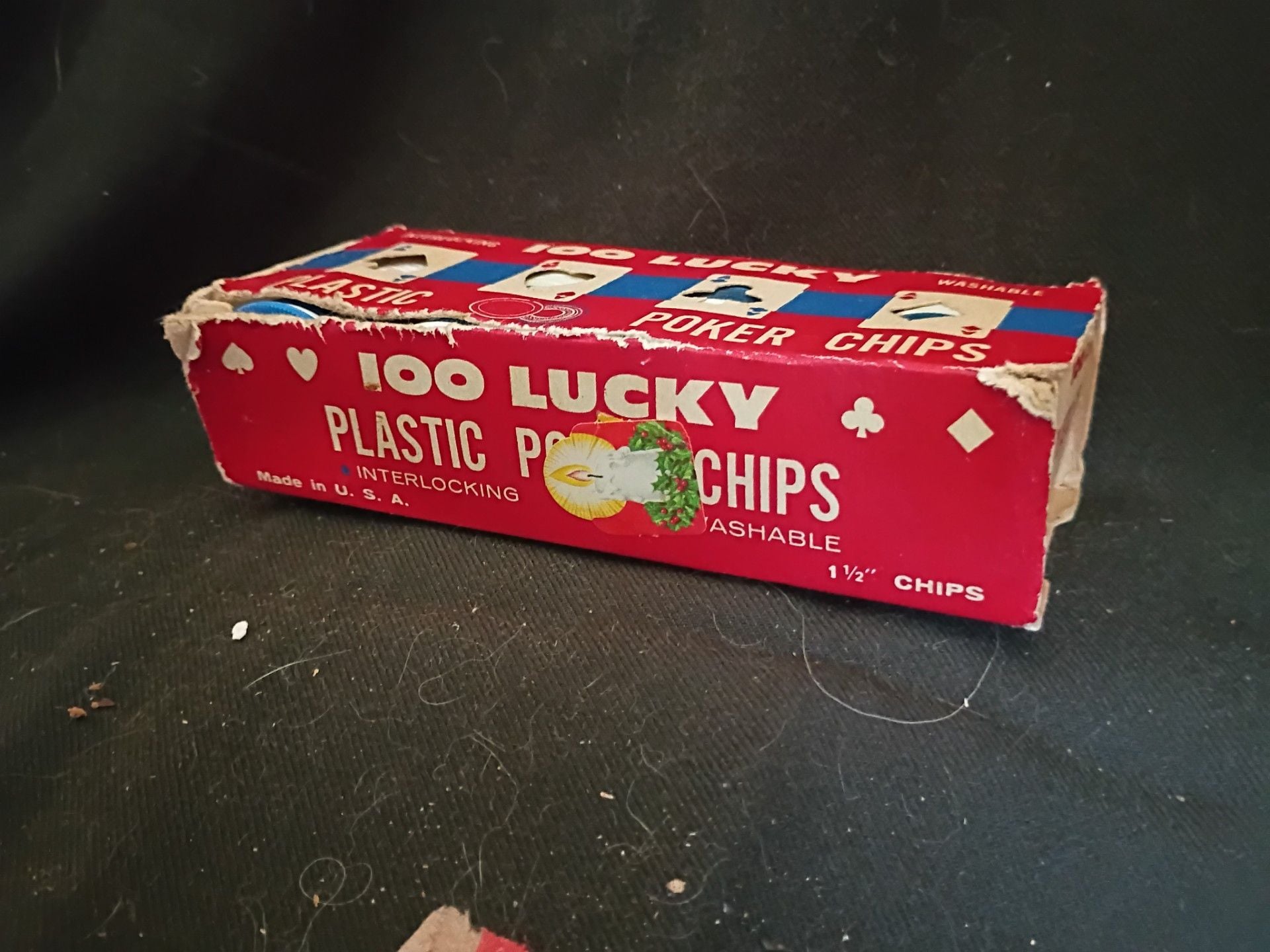 Lucky Plastic Poker Chips 100 Vintage Interlocking Red White Blue Box 4