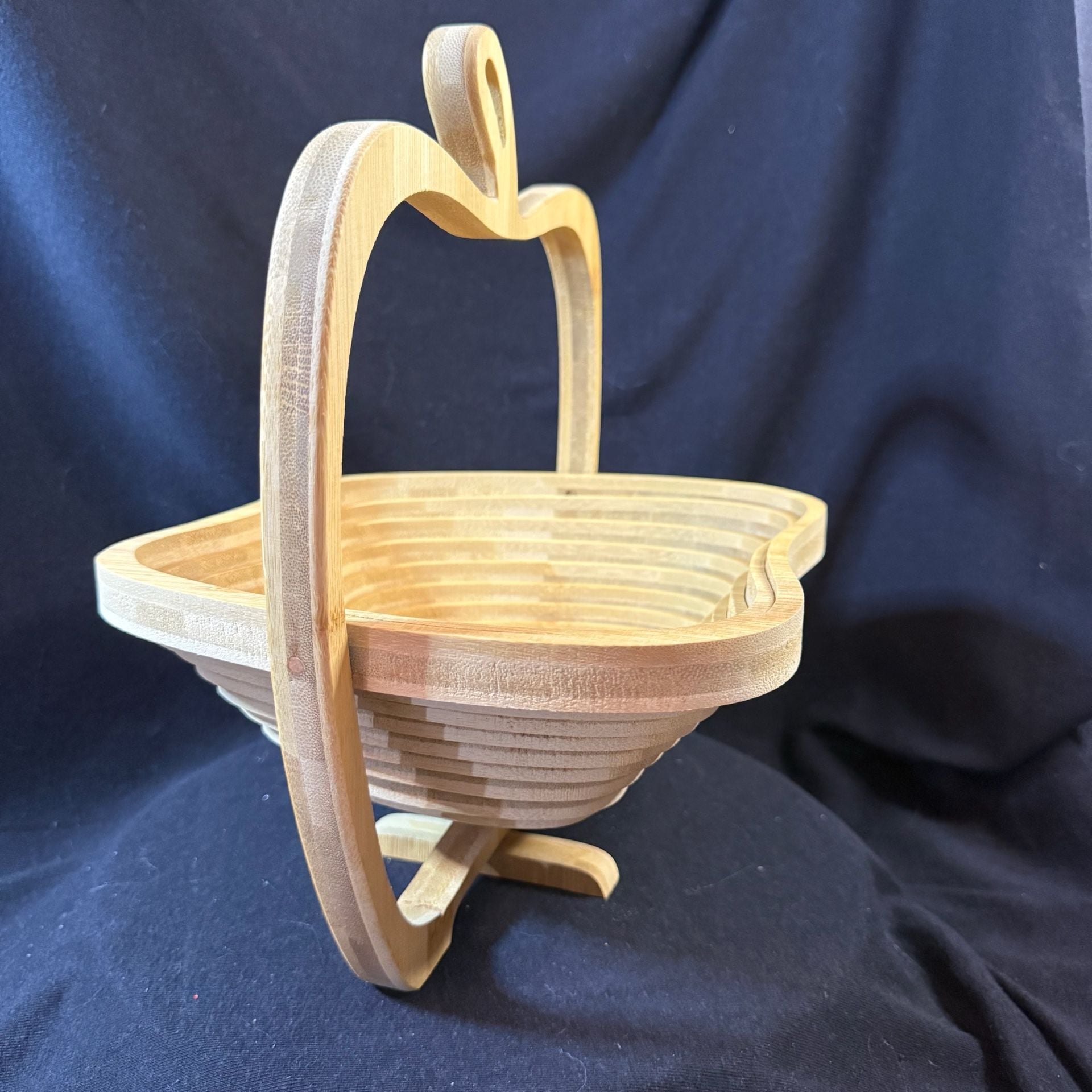 Bamboo Apple Collapsible Fruit Basket Trivet 3