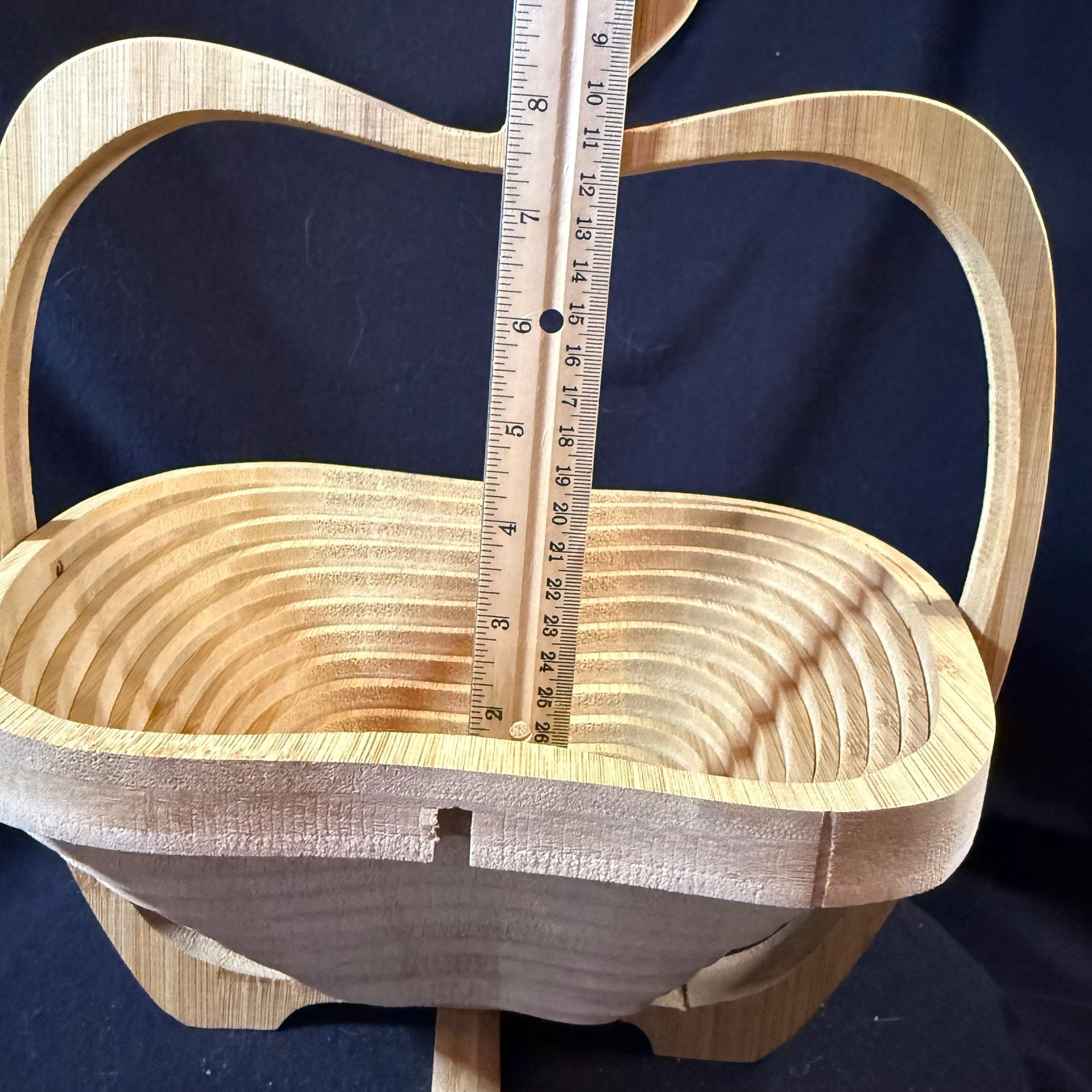 Bamboo Apple Collapsible Fruit Basket Trivet 10
