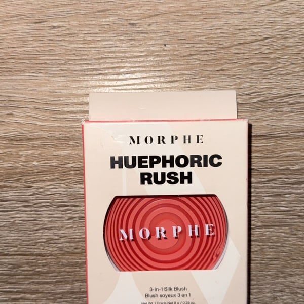 MORPHE Huephoric Rush 3-in-1 Silk Blush shade Addicted- new