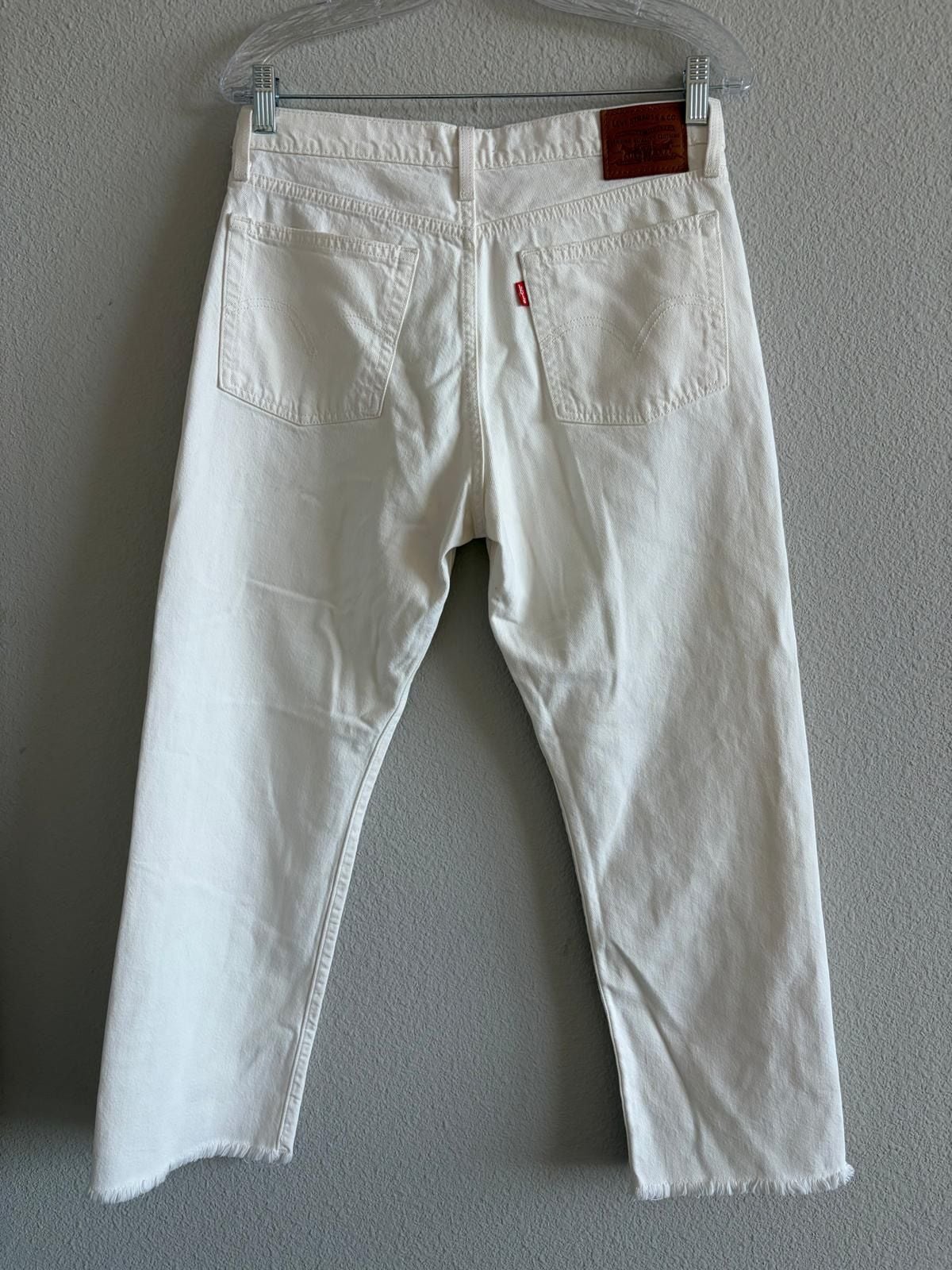 Levi's Wedgie Straight Size 29 White Denim Jeans 3