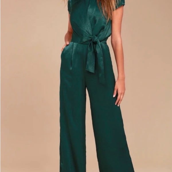 Lulus Tie Front Jumpsuit Size XS Hunter Green Satin homecoming 