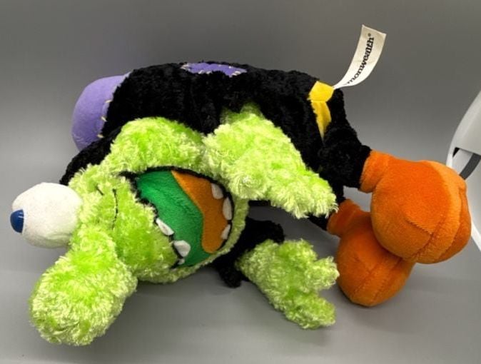 Commonwealth Halloween Hunchback Monster Plush 2004 Green Purple Black Fuzzy Vtg 9