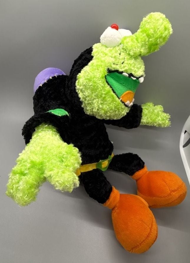 Commonwealth Halloween Hunchback Monster Plush 2004 Green Purple Black Fuzzy Vtg 10