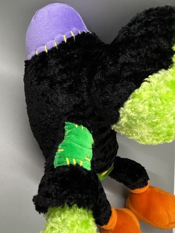 Commonwealth Halloween Hunchback Monster Plush 2004 Green Purple Black Fuzzy Vtg 11