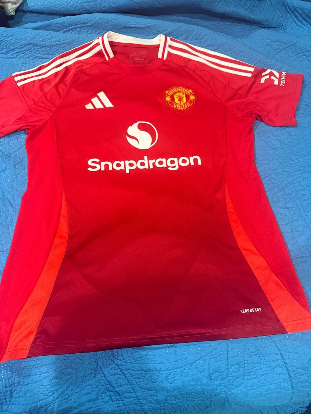 Adidas Manchester United 2024/25 Home Jersey Size L Red White 2